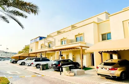 Apartment - 4 Bedrooms - 5 Bathrooms for sale in Arabian Style - Al Reef Villas - Al Reef - Abu Dhabi