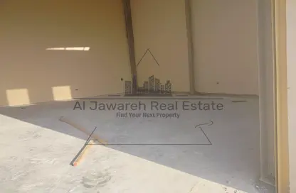 Warehouse - Studio - 3 Bathrooms for rent in Industrial Area 1 - Emirates Modern Industrial - Umm Al Quwain