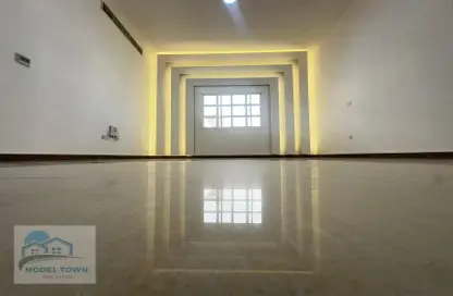 Apartment - 1 Bathroom for rent in Sultan Bin Zayed the First Street - Muroor Area - Abu Dhabi