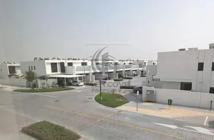 Villa - 3 Bedrooms - 5 Bathrooms for rent in Centaury - The Roots DAMAC Hills 2 - Damac Hills 2 - Dubai