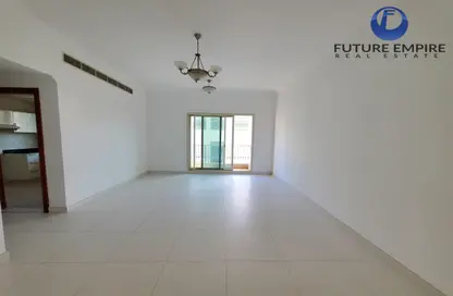 Apartment - 3 Bedrooms - 3 Bathrooms for rent in Oud Metha - Bur Dubai - Dubai