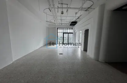 Office Space - Studio - 1 Bathroom for sale in SOL Bay - Business Bay - Dubai