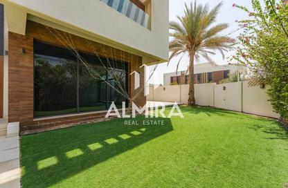 Villa - 4 Bedrooms - 5 Bathrooms for sale in West Yas - Yas Island - Abu Dhabi