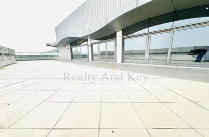 Penthouse - 5 Bedrooms - 6 Bathrooms for rent in Khalifa Park - Eastern Road - Abu Dhabi