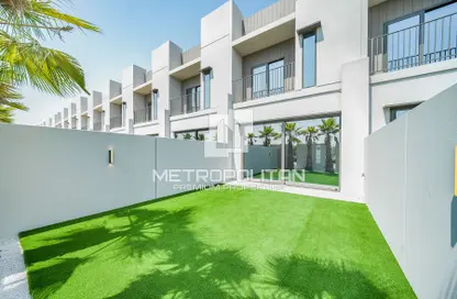 Townhouse - 2 Bedrooms - 3 Bathrooms for sale in MAG Eye - District 7 - Mohammed Bin Rashid City - Dubai