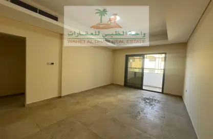 Apartment - 2 Bedrooms - 2 Bathrooms for rent in Abu shagara Building 2 - Budaniq - Al Qasimia - Sharjah