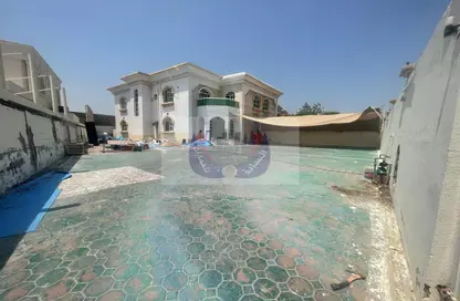 Villa - 5 Bedrooms - 6 Bathrooms for rent in Al Jurf Industrial 2 - Al Jurf Industrial - Ajman