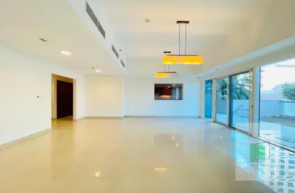 Apartment - 3 Bedrooms - 5 Bathrooms for rent in Marina Sunset Bay - The Marina - Abu Dhabi