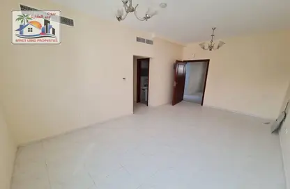 Apartment - 1 Bedroom - 2 Bathrooms for rent in Rolla Square - Rolla Area - Sharjah