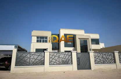 Villa - 6 Bedrooms - 6 Bathrooms for rent in Al Aweer 1 - Al Aweer - Dubai