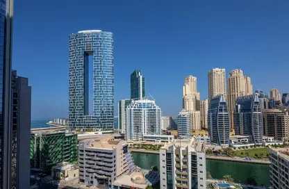 Apartment - 1 Bathroom for rent in Studio One - Dubai Marina - Dubai