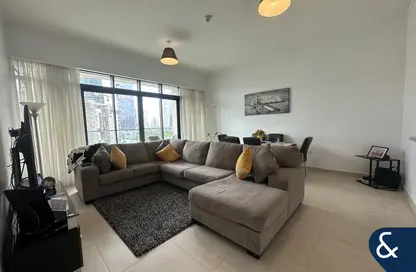 Apartment - 2 Bedrooms - 2 Bathrooms for sale in Vida Residence 1 - Vida Residence - The Hills - Dubai