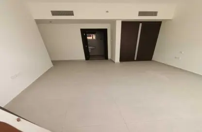 Apartment - 2 Bedrooms - 3 Bathrooms for rent in Ajman Corniche Residences - Ajman Corniche Road - Ajman