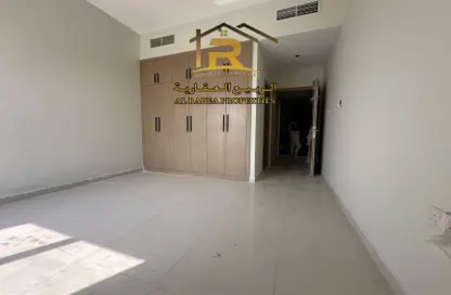 Apartment - 2 Bedrooms - 3 Bathrooms for rent in Al Jurf 2 - Al Jurf - Ajman Downtown - Ajman