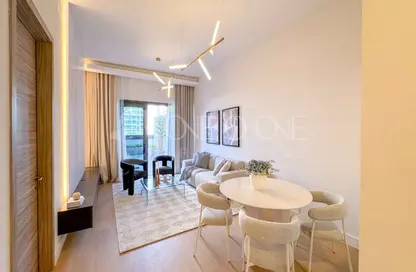 Apartment - 1 Bedroom - 2 Bathrooms for sale in SOL Bay - Business Bay - Dubai