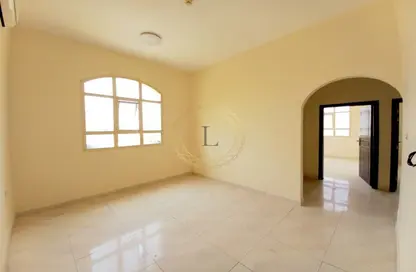 Apartment - 2 Bedrooms - 2 Bathrooms for rent in Bida Bin Ammar - Asharej - Al Ain