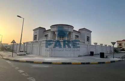 Villa - 5 Bedrooms - 7 Bathrooms for sale in Hoshi 1 - Hoshi - Al Badie - Sharjah