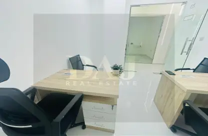 Office Space - Studio - 1 Bathroom for rent in Red Avenue - Al Garhoud - Dubai