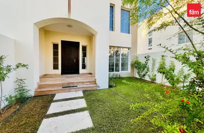 Townhouse - 5 Bedrooms - 4 Bathrooms for rent in La Belle Vue - Jumeirah Village Circle - Dubai