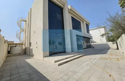 Villa - 5 Bedrooms - 7 Bathrooms for rent in Al Barsha South 1 - Al Barsha South - Al Barsha - Dubai