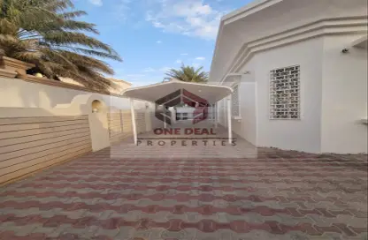 Villa - 3 Bedrooms - 4 Bathrooms for rent in Falaj Hazzaa - Al Ain