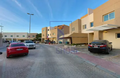 Villa - 5 Bedrooms - 6 Bathrooms for rent in Contemporary Style - Al Reef Villas - Al Reef - Abu Dhabi