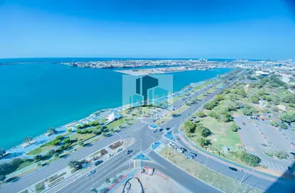 Apartment - 2 Bedrooms - 4 Bathrooms for rent in Al Reef Tower - Corniche Road - Abu Dhabi