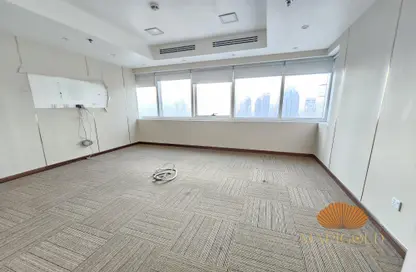 Office Space - Studio - 1 Bathroom for rent in One Lake Plaza - JLT Cluster T - Jumeirah Lake Towers - Dubai