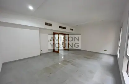 Apartment - 3 Bedrooms - 3 Bathrooms for rent in Lafzaeyya Tower - Khalifa Street - Abu Dhabi