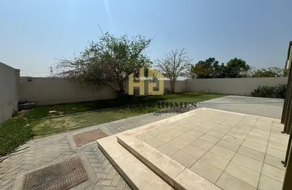 Villa - 3 Bedrooms - 3 Bathrooms for rent in Regional - Jumeirah Park - Dubai