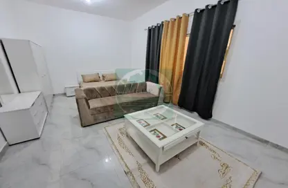 Apartment - 1 Bathroom for rent in Shakhbout City - Abu Dhabi