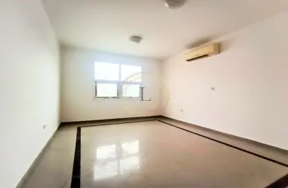 Apartment - 3 Bedrooms - 3 Bathrooms for rent in Al Jimi - Al Ain