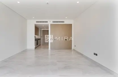 Apartment - Studio - 1 Bathroom for rent in Peninsula Five - Peninsula - Business Bay - Dubai