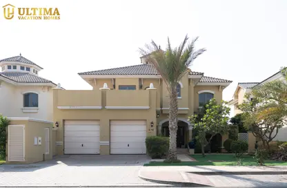 Villa - 5 Bedrooms - 6 Bathrooms for rent in Garden Homes Frond C - Garden Homes - Palm Jumeirah - Dubai