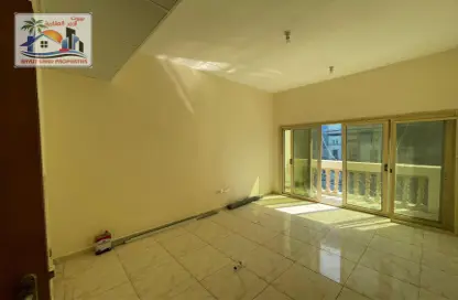 Apartment - 1 Bedroom - 1 Bathroom for rent in Talal Building - Al Mujarrah - Sharjah