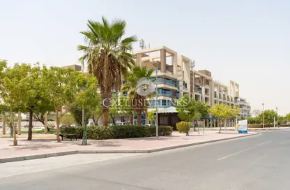 Apartment - 1 Bedroom - 2 Bathrooms for rent in La Residence - Jumeirah Village Triangle - Dubai