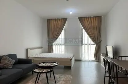 Apartment - 1 Bathroom for rent in Al Mamsha - Muwaileh - Sharjah