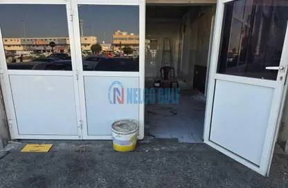 Shop - Studio - 1 Bathroom for rent in M-7 - Mussafah Industrial Area - Mussafah - Abu Dhabi