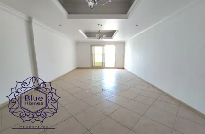 Apartment - 3 Bedrooms - 4 Bathrooms for rent in Al Khan Corniche - Al Khan - Sharjah