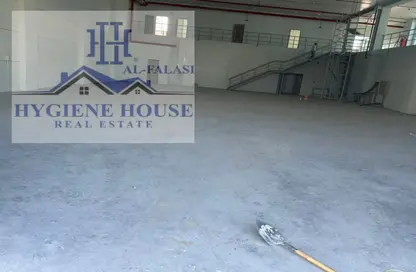 Warehouse - Studio - 1 Bathroom for rent in Umm Al Thuoob - Umm Al Quwain