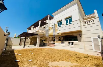 Villa - 4 Bedrooms - 7 Bathrooms for rent in Nowailey Building - Al Salam Street - Abu Dhabi