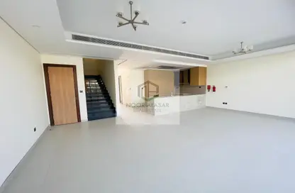 Villa - 5 Bedrooms - 5 Bathrooms for rent in 180 Degrees Villas - Liwan - Dubai Land - Dubai