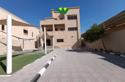 Villa - 6 Bedrooms - 7 Bathrooms for rent in Mohamed Bin Zayed Centre - Mohamed Bin Zayed City - Abu Dhabi