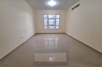 Apartment - 2 Bedrooms - 3 Bathrooms for rent in Shabiya 9 - Shabiya - Mussafah - Abu Dhabi