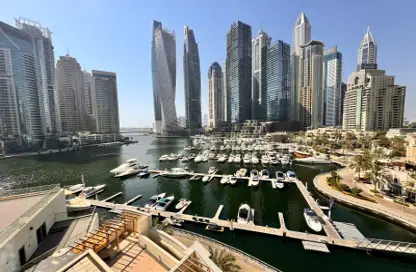 Apartment - 2 Bedrooms - 2 Bathrooms for rent in Al Habtoor Tower - Dubai Marina - Dubai