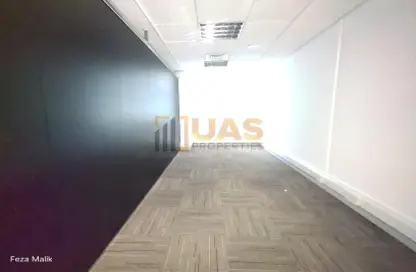 Office Space - Studio - 1 Bathroom for rent in Blue Tower - Sheikh Zayed Road - Dubai