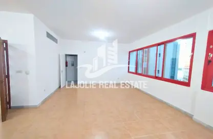 Apartment - 2 Bedrooms - 2 Bathrooms for rent in Al Khalidiya - Abu Dhabi