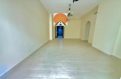 Apartment - 1 Bedroom - 2 Bathrooms for rent in Muwaileh 3 Building - Muwaileh - Sharjah