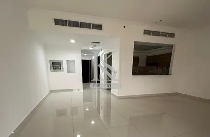 Apartment - 1 Bathroom for sale in Spanish Andalusian - Canal Residence - Dubai Sports City - Dubai