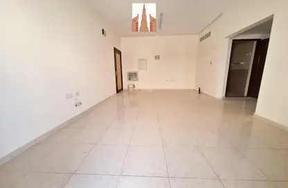 Apartment - 2 Bedrooms - 2 Bathrooms for rent in AlFalah - Muwaileh Commercial - Sharjah